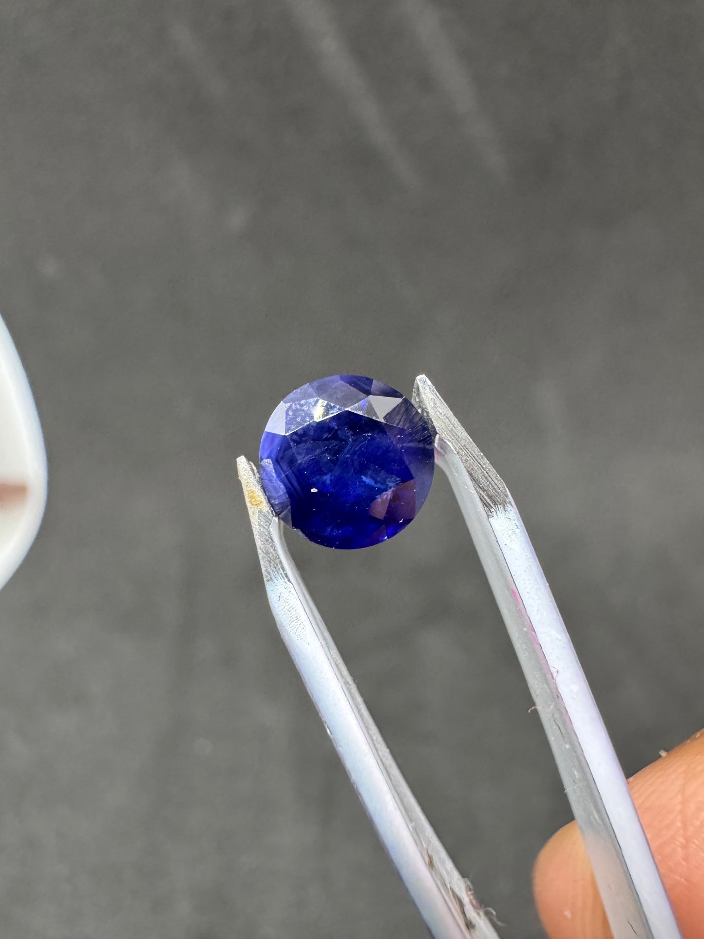 Blue Ceylon Sapphire Natural Vivid Cornflower | Round Brilliant Cut - Price $300 AUD