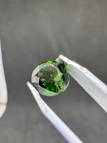 Green Ceylon Zircon - Price - $70 AUD
